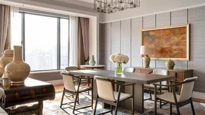 1-Bedroom Ambassador Suite