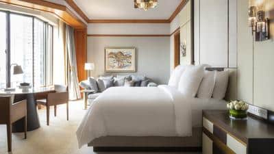1-Bedroom Governor Suite