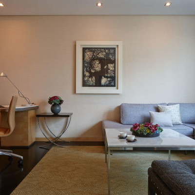 Four Seasons Executive Suite