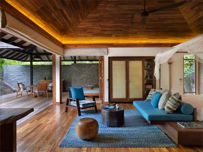 Signature Pool Villa