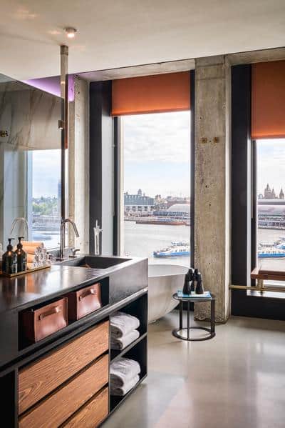 Sir Suite