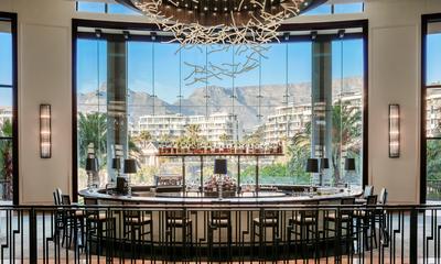 Vista Bar