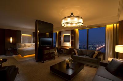 Penthouse Suite