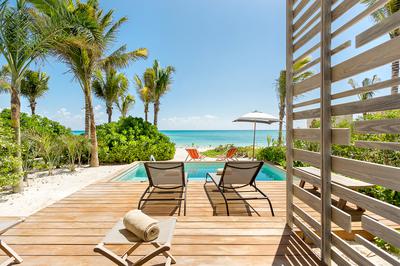 Bi-Level Suite - Beach Front