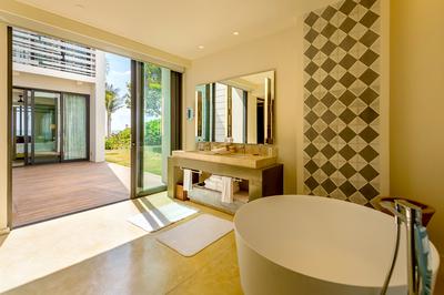 2-Bedroom Presidential Suite