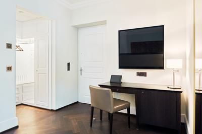 Superior Room, Single