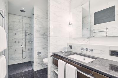 Superior Room, Single