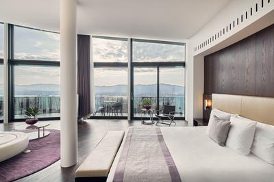 2-Bedroom Golf Suite