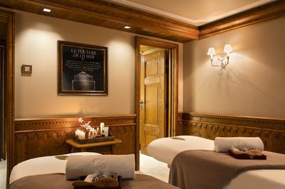 Spa La Mer - Treatment Room