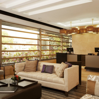Ek Hotel image