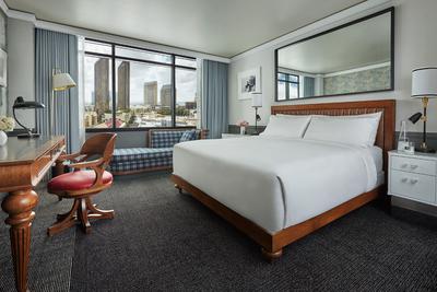 Grand King Room