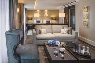 Grand Deluxe Room