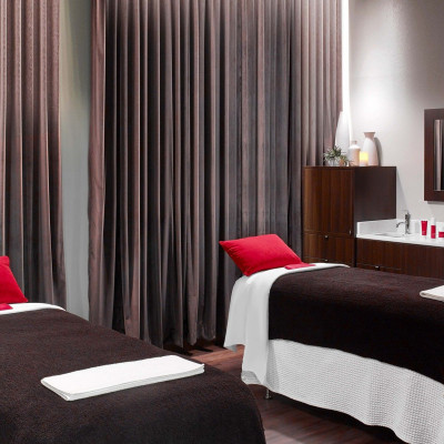 The Garden City Hotel image