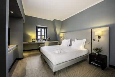 Lake Geneva Suite