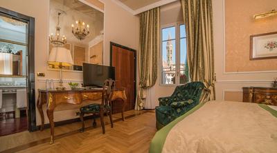 Deluxe / Gran Deluxe Room