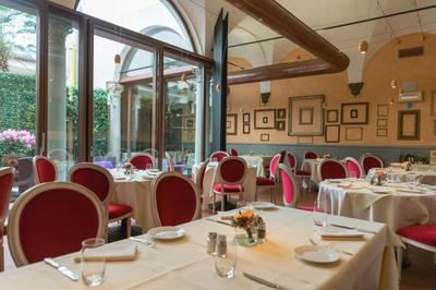 La Chiostrina Restaurant