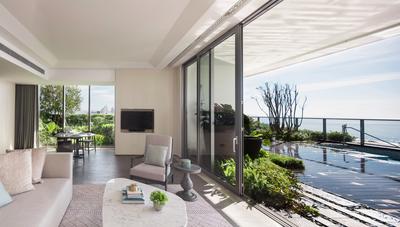 Pool Suite