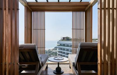 Infinity Pool - Cabana