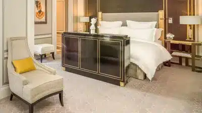 Grand Premier Room