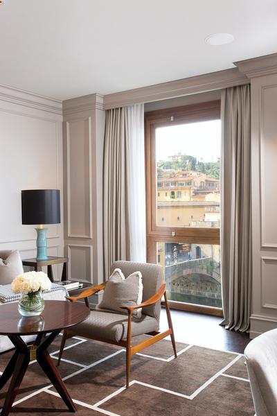 Portrait Suite River View