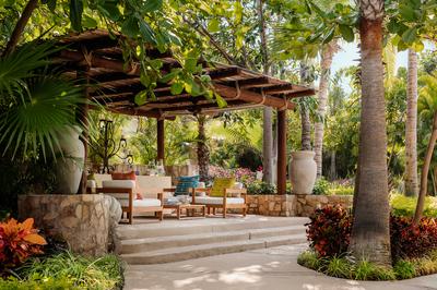 Reading Cabana