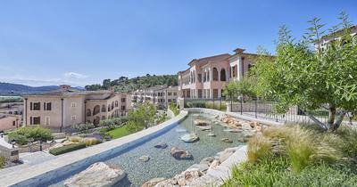 Exterior Lake
