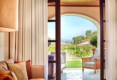 Grand Deluxe Room