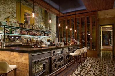 Ixiim Restaurant & Bar