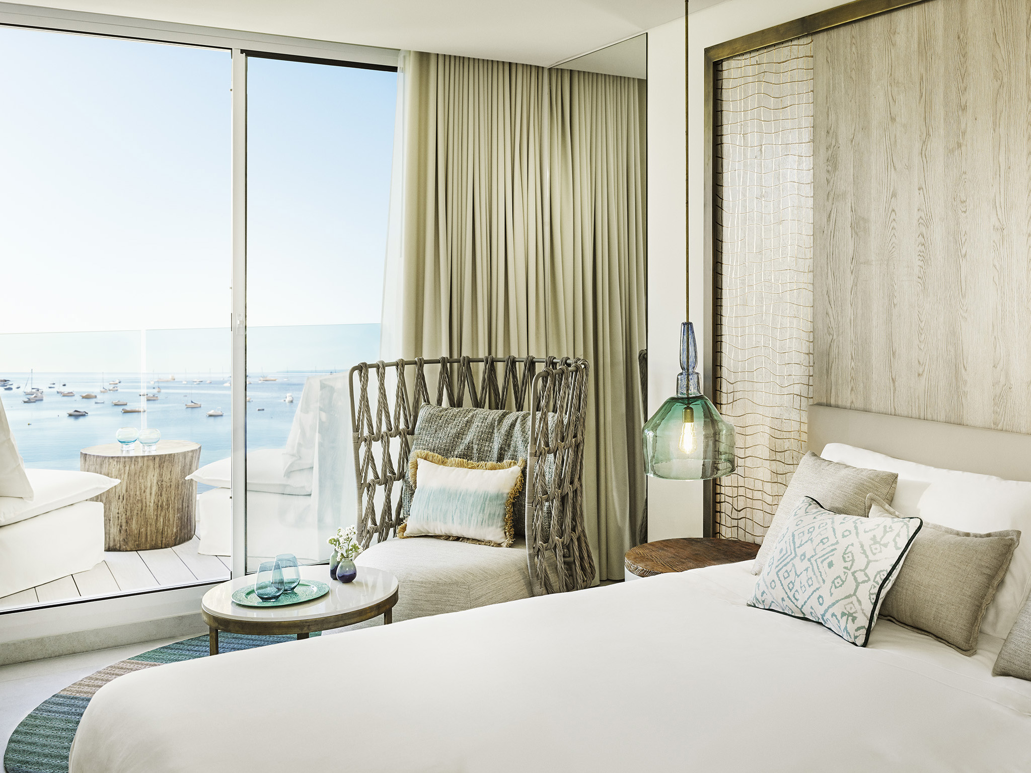 Deluxe Sea View Room