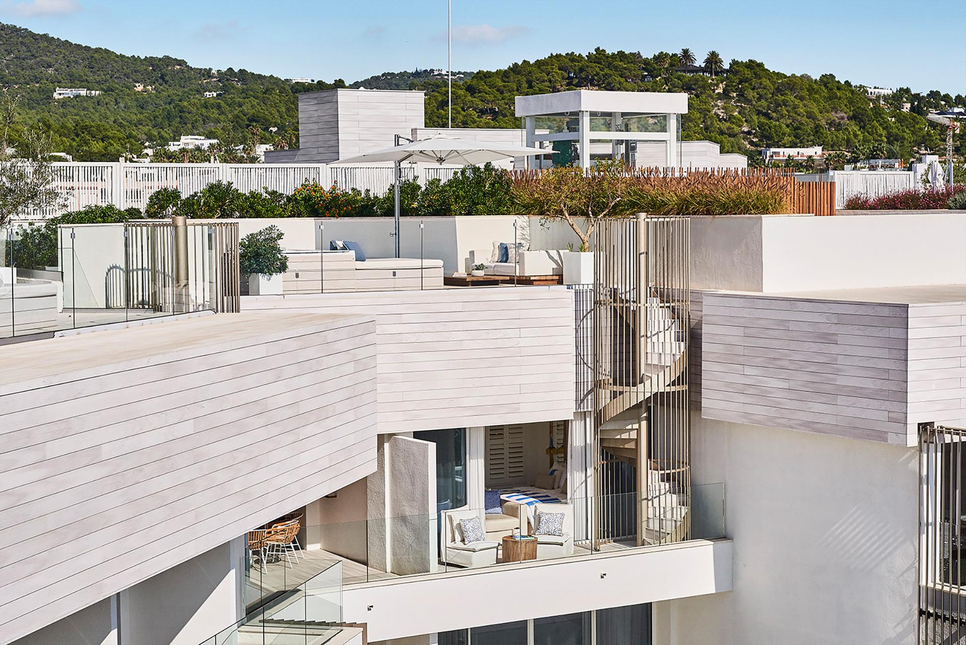 Rooftop Junior Suite