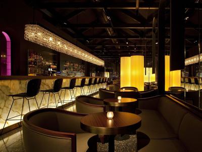 Mirror Bar