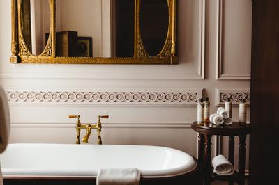 Lutyens Suite