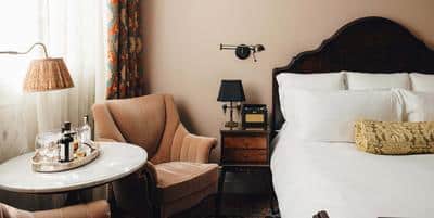 Medium Room