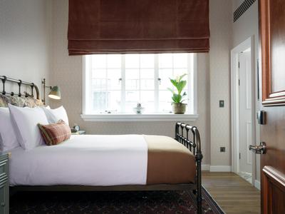 Crash Pad Room
