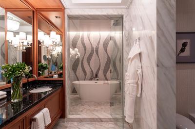 Four Seasons Junior Suite