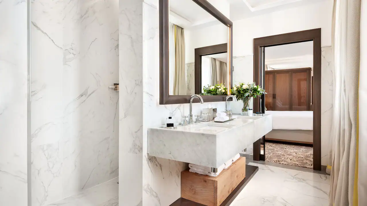 Parisian Suite