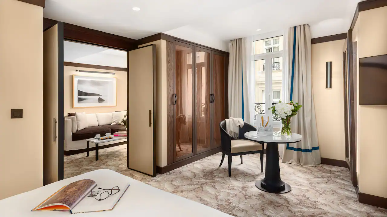 Hyatt Suite King