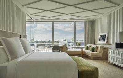 Bay View Room