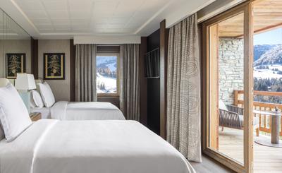 1-Bedroom Deluxe Suite