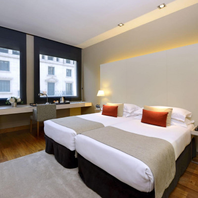 Grand Hotel Central image