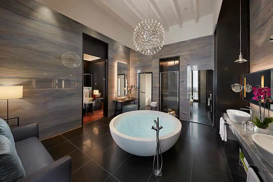 Presidential Suite