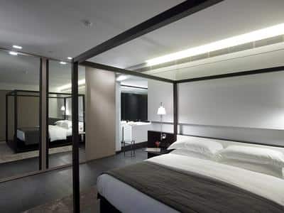 The Met Suite