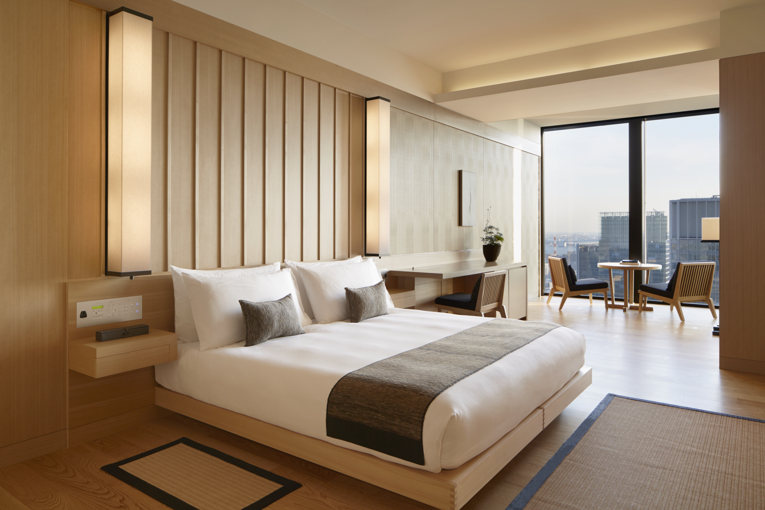 Corner Suite