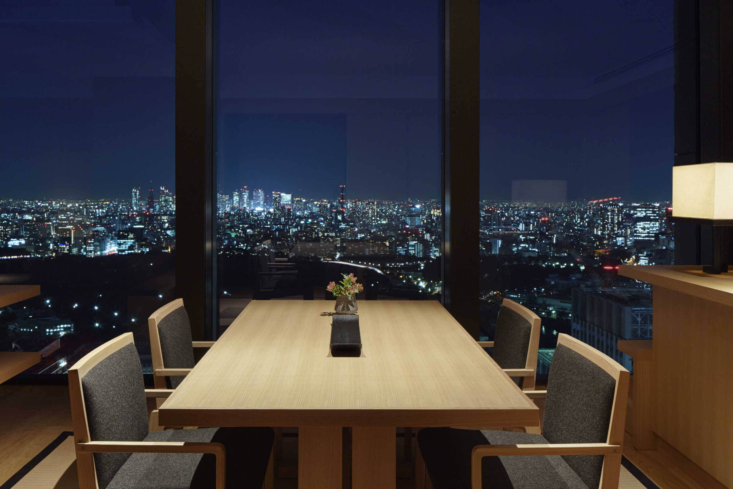 Corner Suite