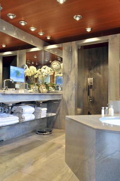 Penthouse Suite