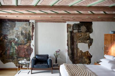 Historic Junior Suite