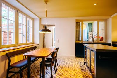 Historic Three Bedroom Apartment with Patio