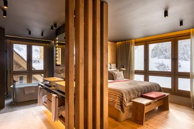 4-Bedroom Residence