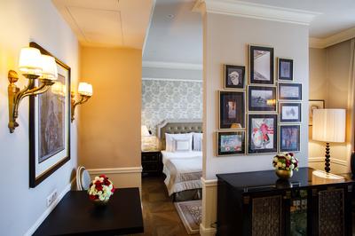 Signature Suite