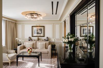 Signature Suite with Balcony